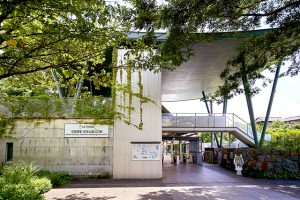 京阪電鉄「坂本比叡山口」駅　徒歩18～20分