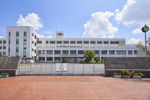 守山市立 守山南中学校　徒歩15～16分