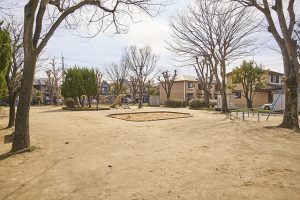 山ノ森公園　徒歩3分